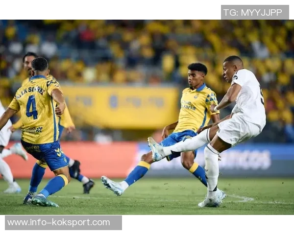 西甲射手榜更新姆巴佩领跑阿尔瓦雷斯紧随其后维尼修斯表现出色 西甲射手榜更新姆巴佩领跑阿尔瓦雷斯紧随其后维尼修斯表现出色