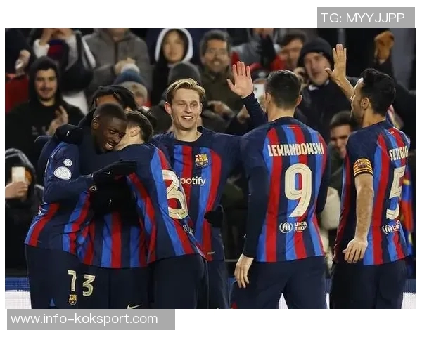 拉菲尼亚在社交媒体上向阿尔巴致敬感慨曾共战球场的荣耀时刻 拉菲尼亚在社交媒体上向阿尔巴致敬感慨曾共战球场的荣耀时刻