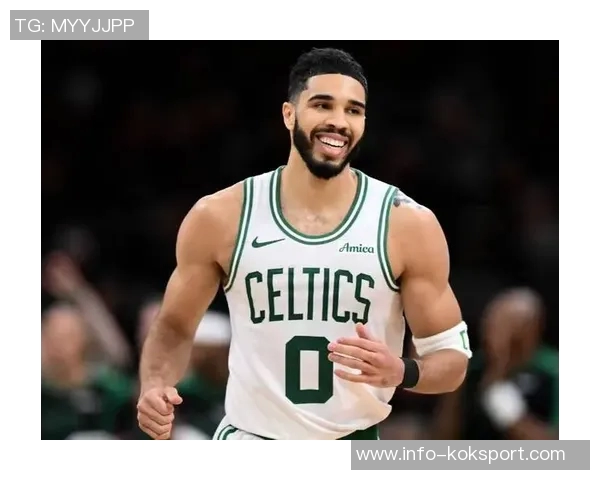 NBA新赛季25大球星评选揭晓谁将成为联盟第四大前锋的热门人选 NBA新赛季25大球星评选揭晓谁将成为联盟第四大前锋的热门人选