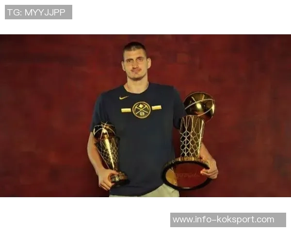 杨瀚森与偶像约基奇的赛场对话瞬间如此接近却又遥不可及