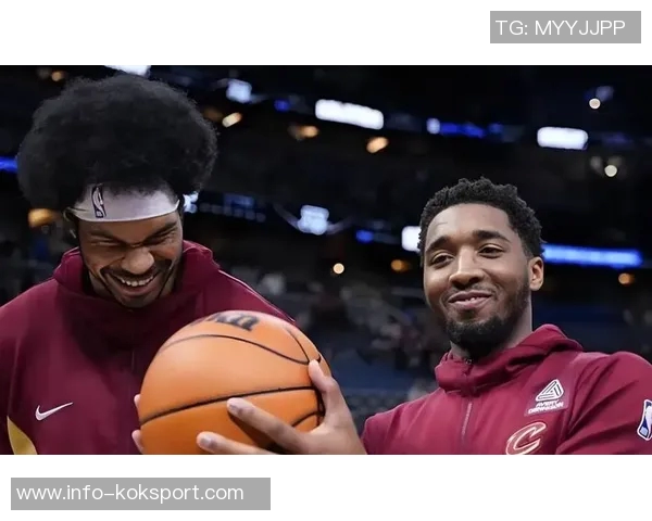 米切尔称赞朗佐组织能力提升三分球进步助力队友得分